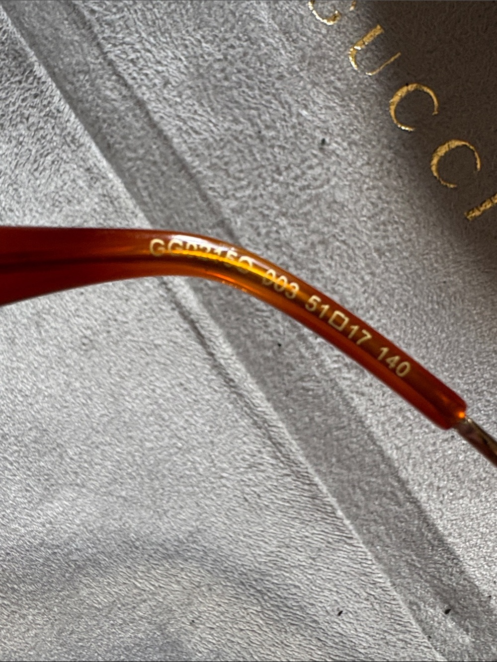 Gucci Glasses - Picture 4 of 16